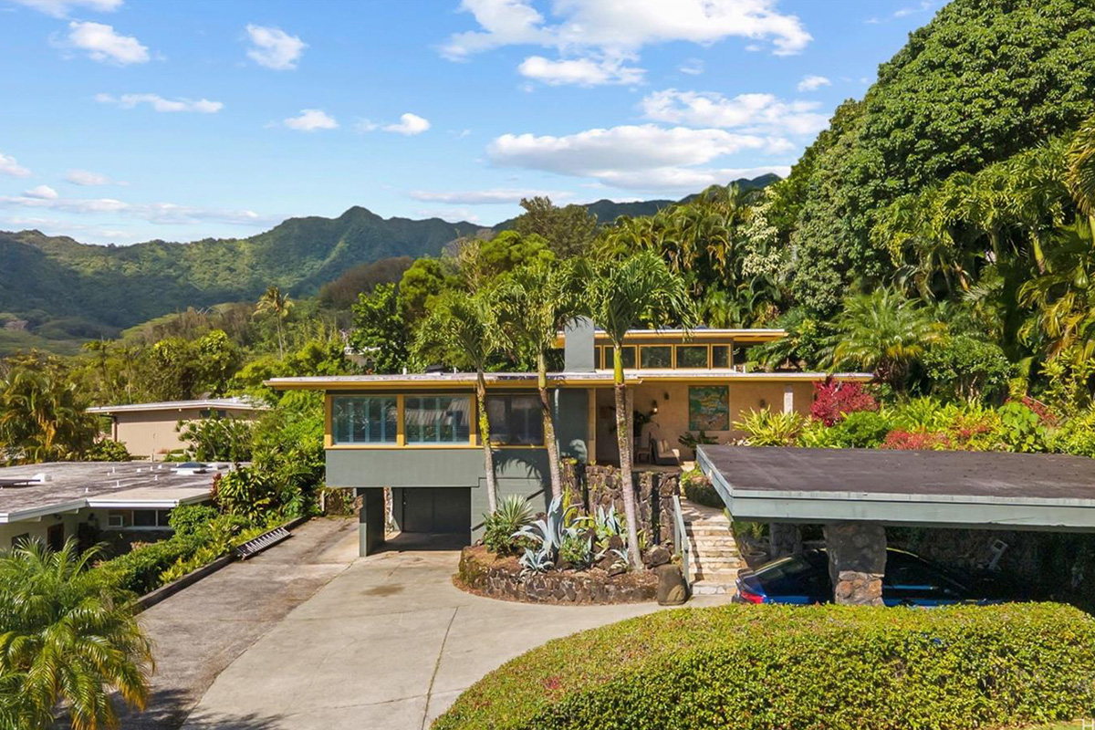 3654 Woodlawn Terrace Place2 bed, 2 bath, 8 parking 2,153 sq ft$1,875,000